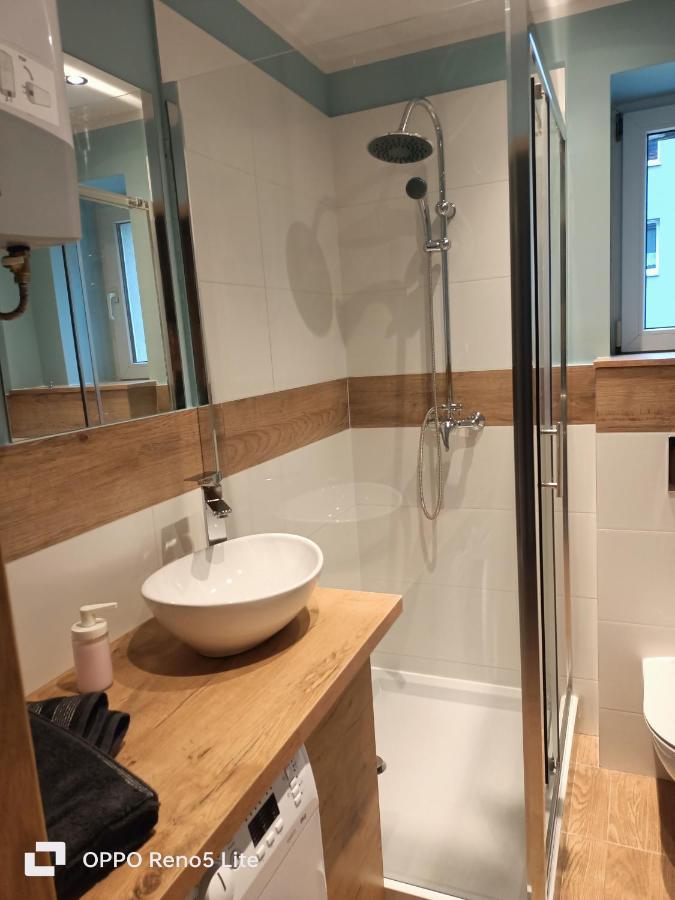 Apartament Przy Kortach 2 Bytom Exteriör bild